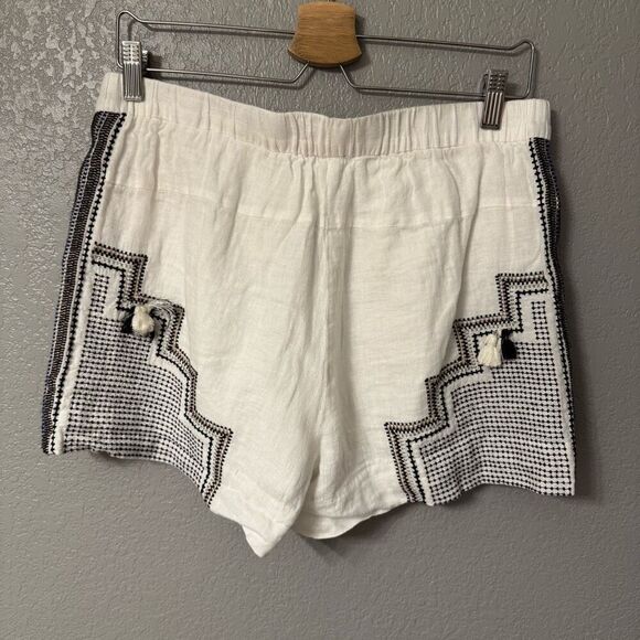 J.Crew Pants - J. Crew Collection Shorts Womens Medium White Linen Embroidered Tassel Accents